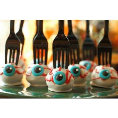 9 esküvői torta a Halloween szerelmeseinek 5.