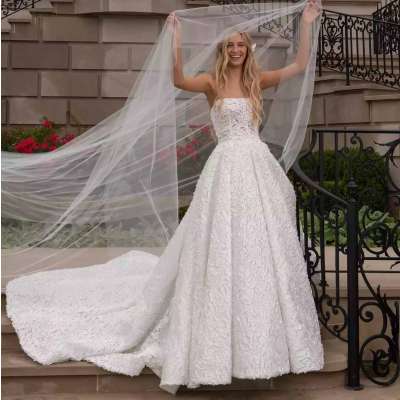 Reem Acra New York 2023 kollekció 9.