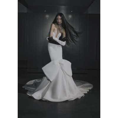 Vera Wang 2023 tavaszi kollekció 8.